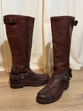 Frye Veronica back zip boots brown leather boots festival combat size 8